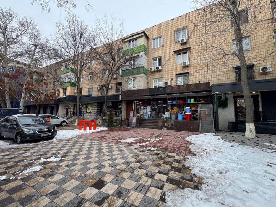 Ойбек Метро нежилое помещение 100кв.м первая линия срочно