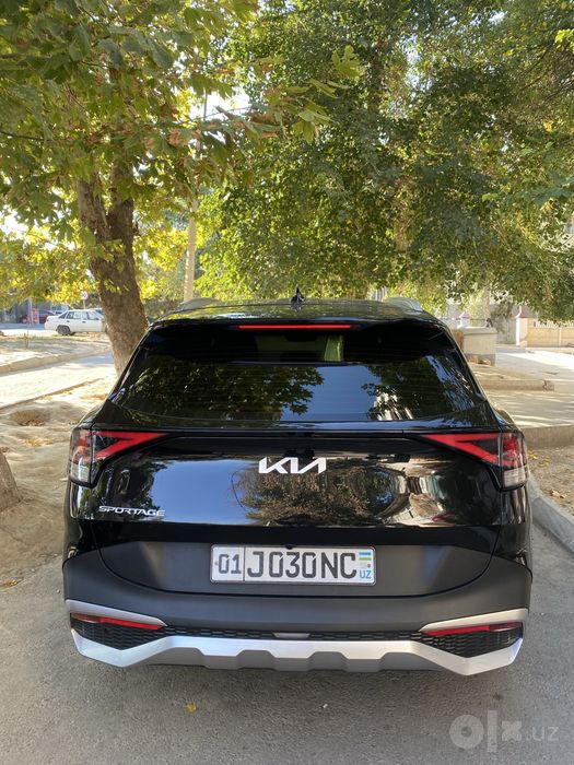 Kia sportej 2pzitsiya 2023 sotiladi