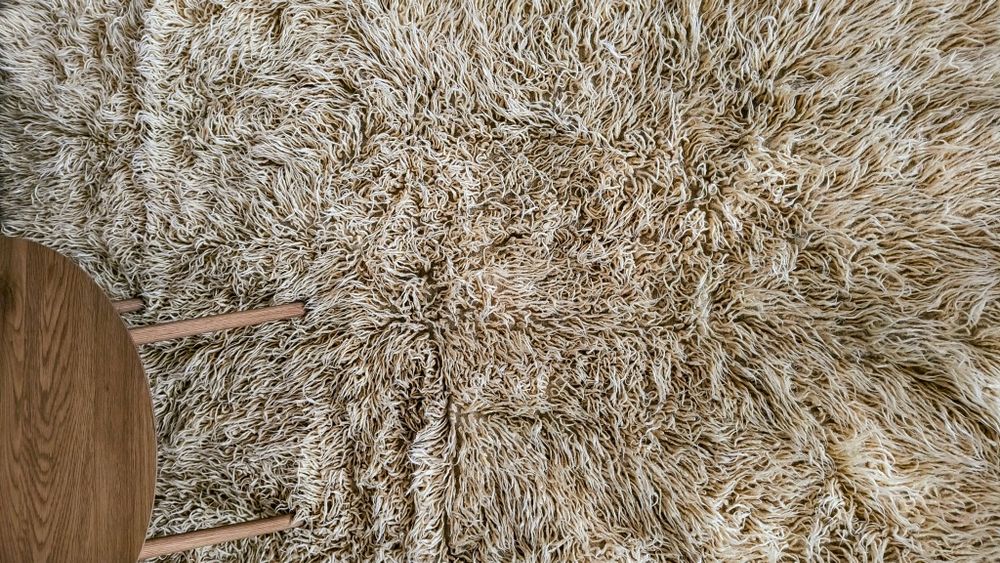 Вълнен Китеник / Покривало за Диван / Губер / Килим / Вълнена Постелка