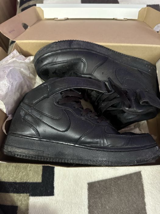 Nike air force 1 mid black