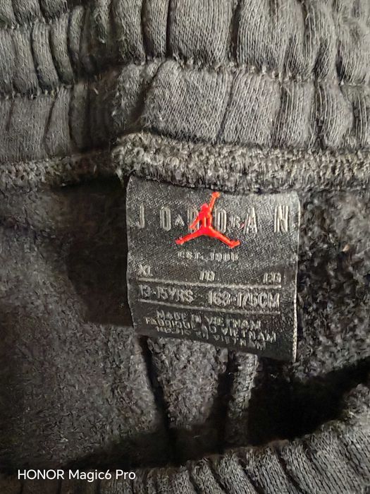 Оригинален детски Jordan XL