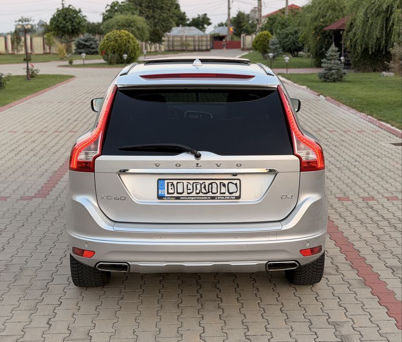 VOLVO XC60 2015 — imagine 5