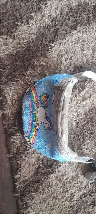 Рюкзак и сумки для девочки