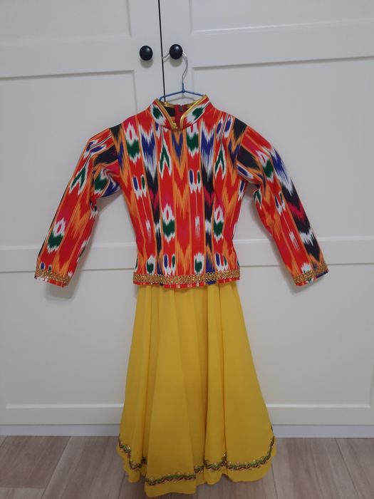 Продам костюм на народные танцы