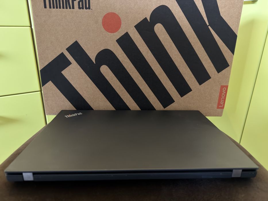 Laptop Lenovo vPro ThinkPad T14, 16GB RAM, i5, 1TB NVMe SSD