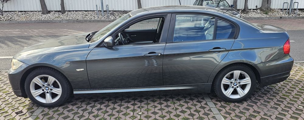 BMW 3 Series 2009 — imagine 5