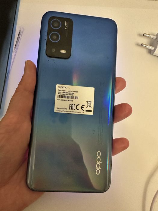 Продам сотовый телефон OPPO A55