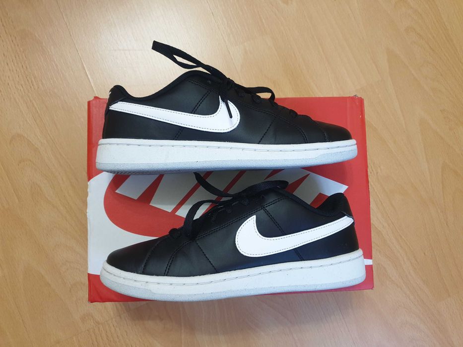 Vand adidasi de copii originali Nike marime 36.5 talpic 23.5cm