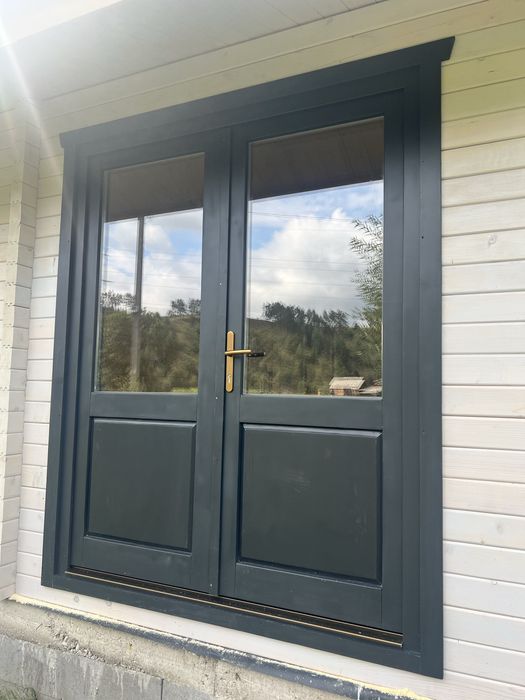 Case de grădină, de vacanță și de locuit din lemn de înaltă calitate.