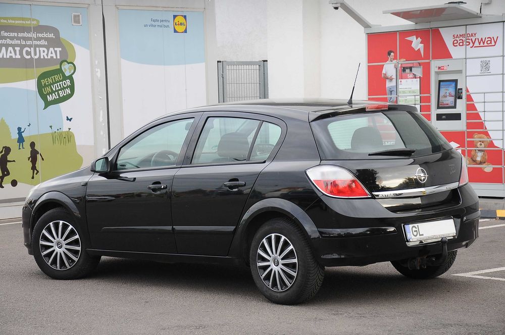OPEL Astra 2006 — imagine 3