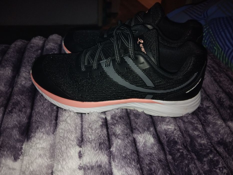 Дамски маратонки 41 нови