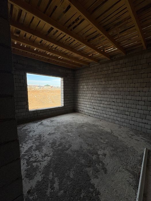 Продается недостроенный дом