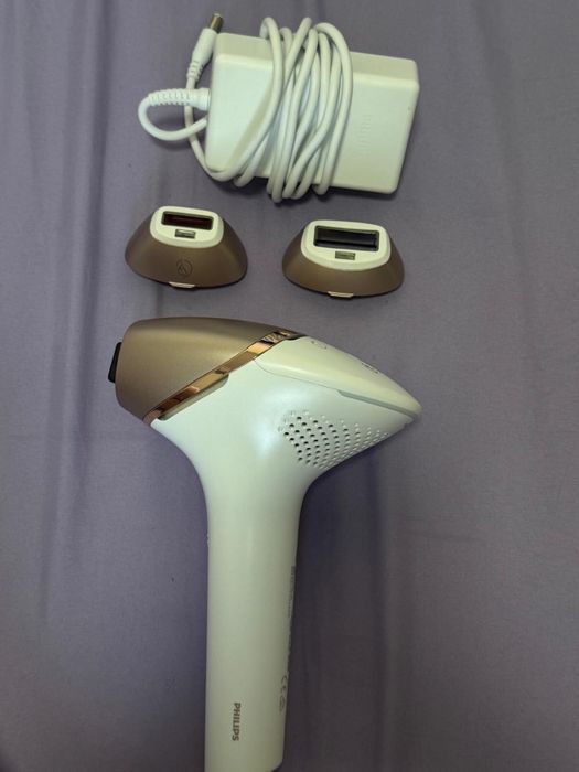 Philips Lumea Seria 9900