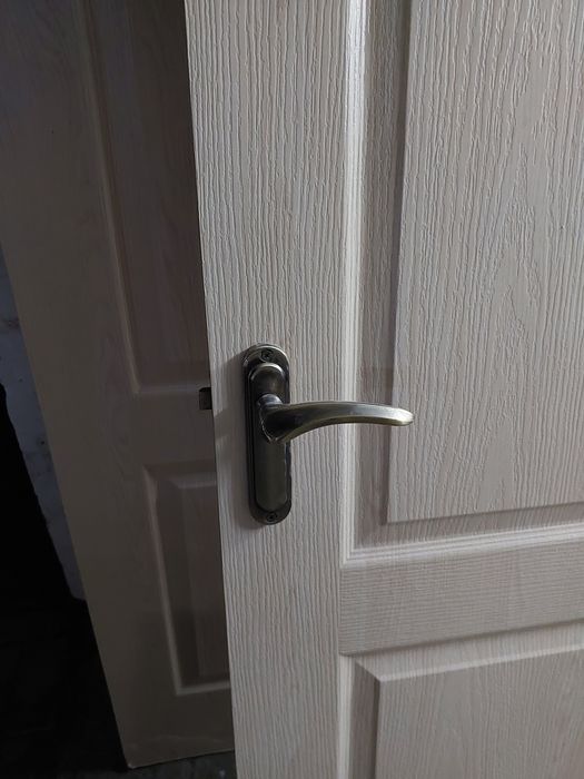 Продам двери межкомнатная