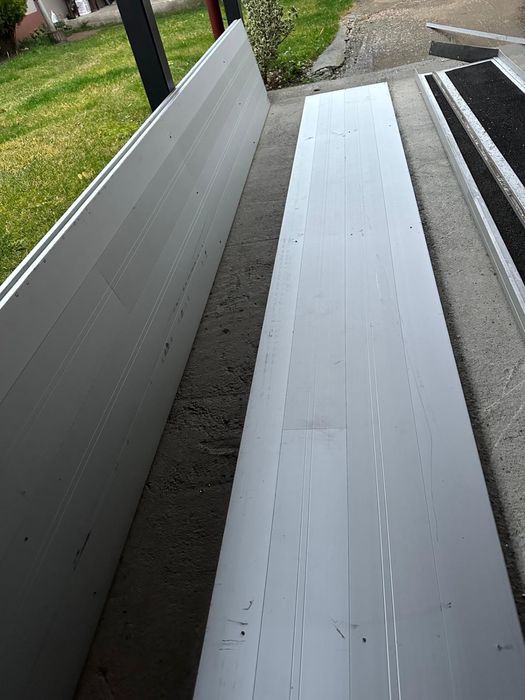 Vand Obloane aluminiu  Mercedes sprinter /5 bucați
