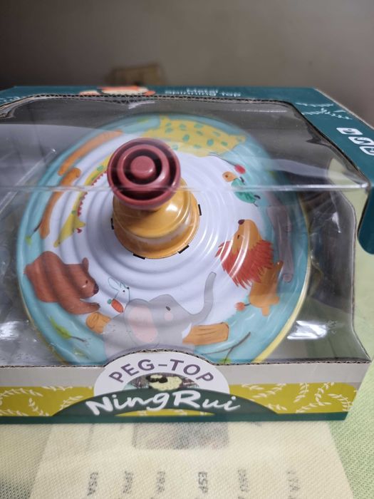 Играчки всяка  по 9