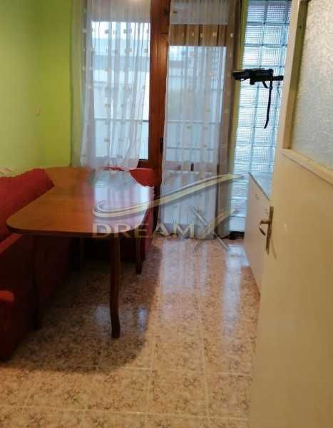 Тристаен апартамент под наем в Пловдив! 71051737