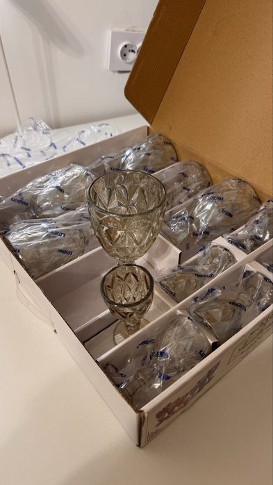 Отдам посуды дешево, срочно