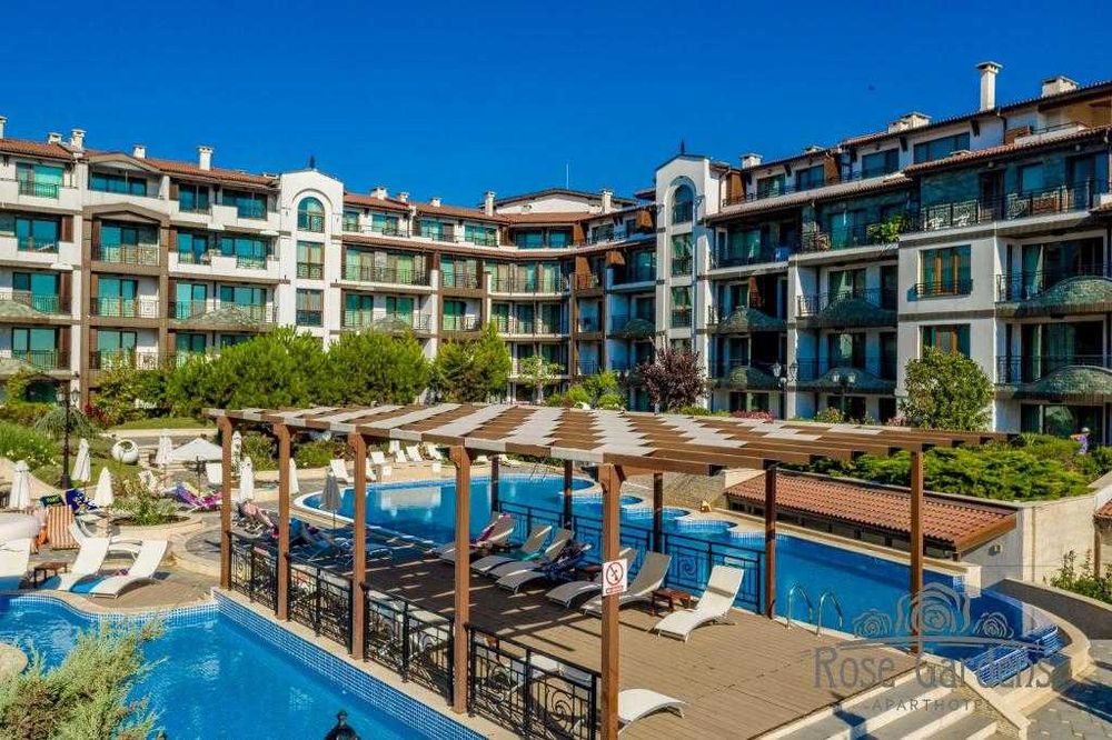 Продава се Двустаен апартамент в Поморие - 60 кв.м за 1817 €/кв.м - Снимка #15