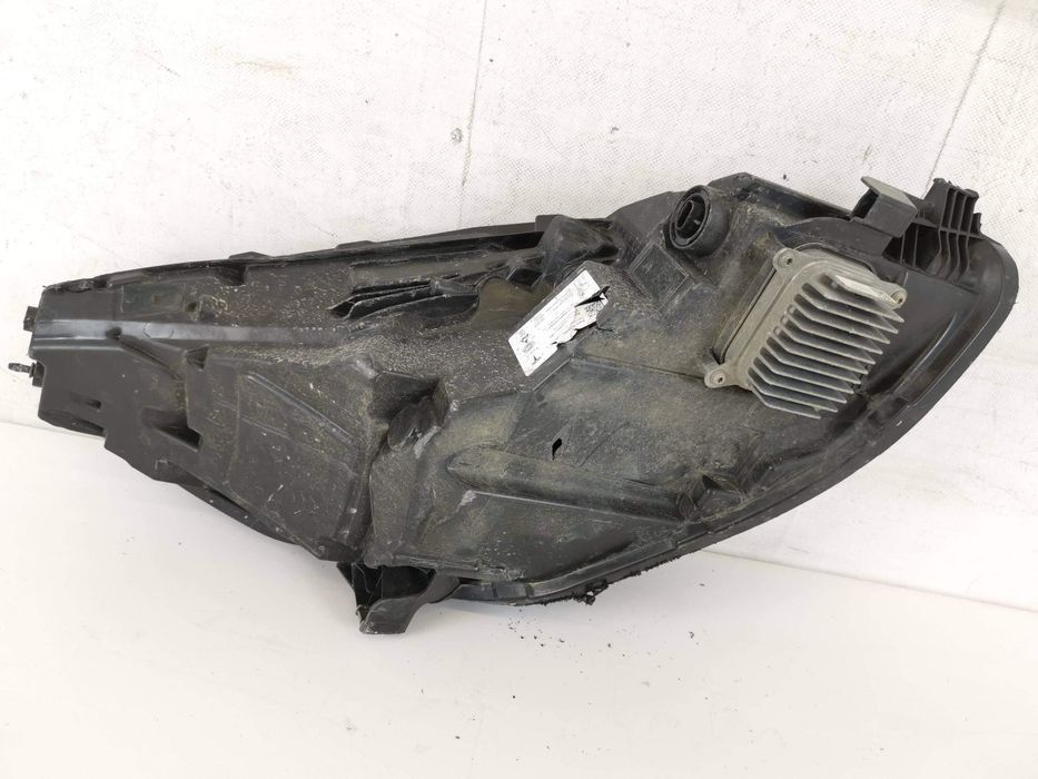 Ляв Led фар / Лев Led фар Tesla Model 3/Y Оригинален Повреден