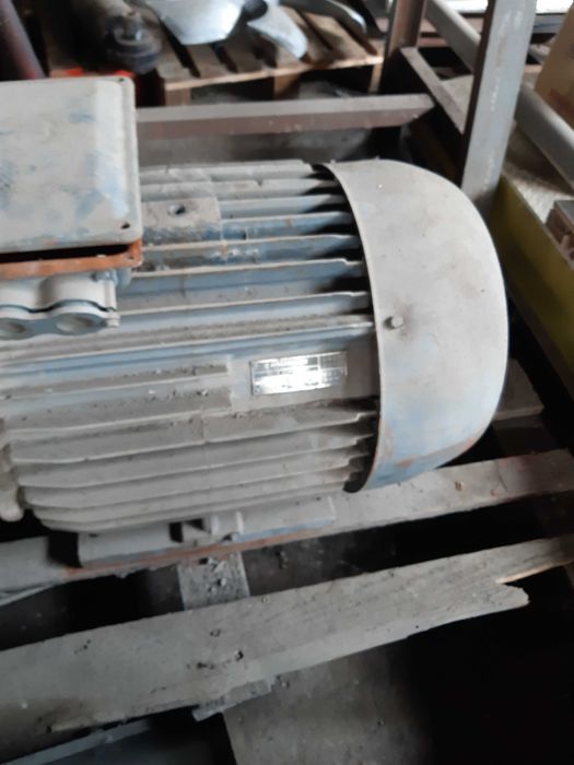 машини за пелети