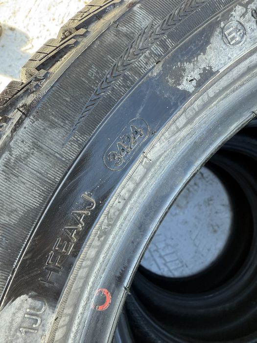 Продам зимние шины 195/55/16
