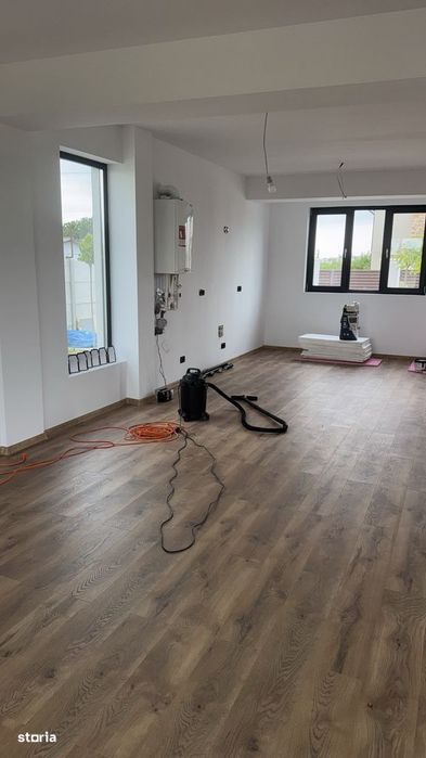Casa de vanzare - Comuna Berceni/430 mp