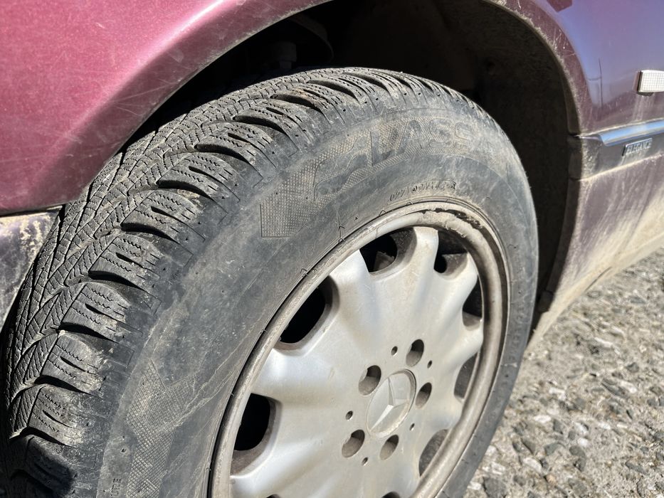 Mercedes c230 2.3 бензин автоматик 100000км