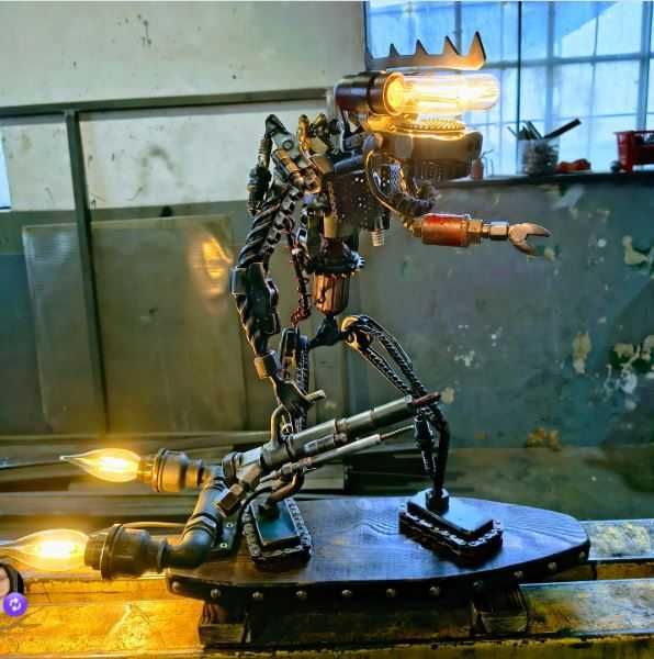 Lampa unicat,metal sculpture,idee cadou
