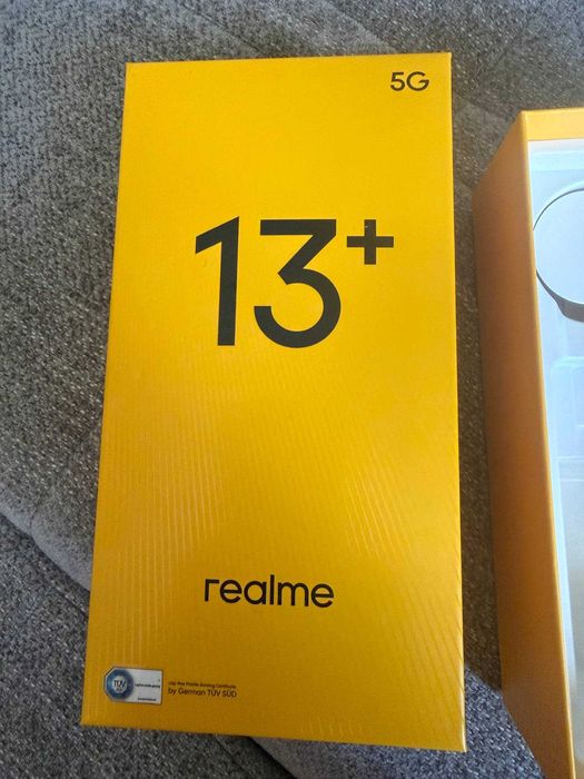 Продаю realme 13+ 5G
