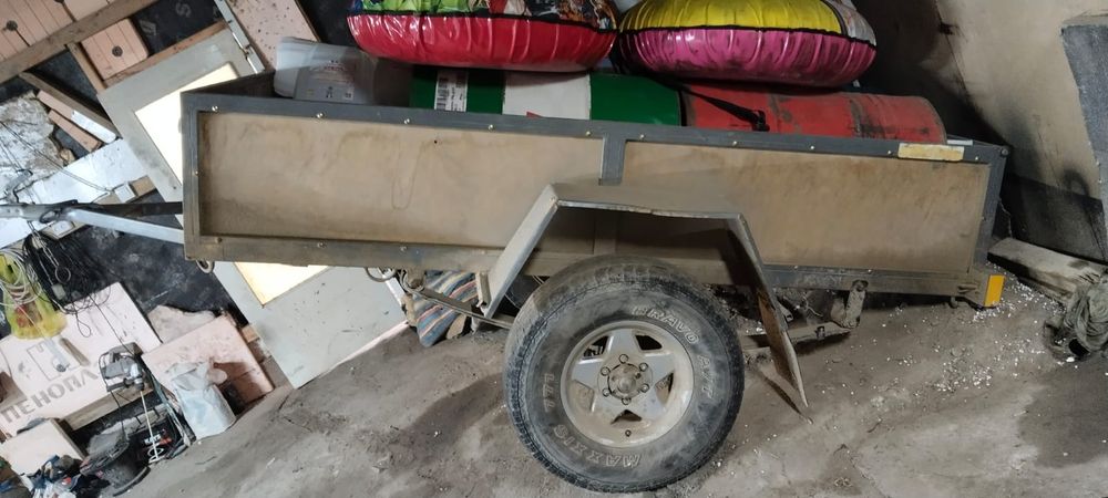 Продам прицеп на джип