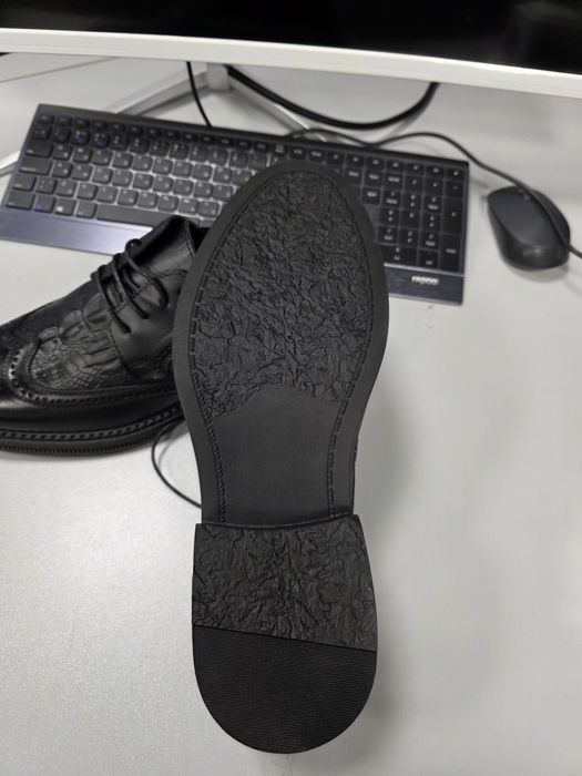 Продаю туфли броги