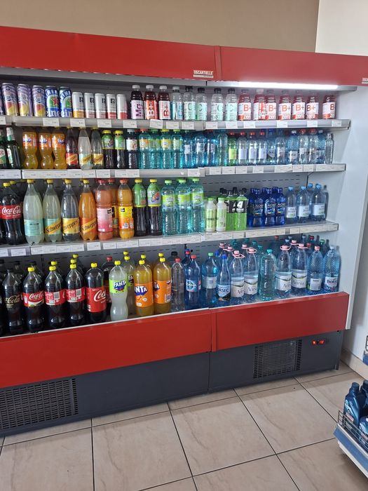 Vitrina frigorifica profesionala stare estetica si tehnica impecabila