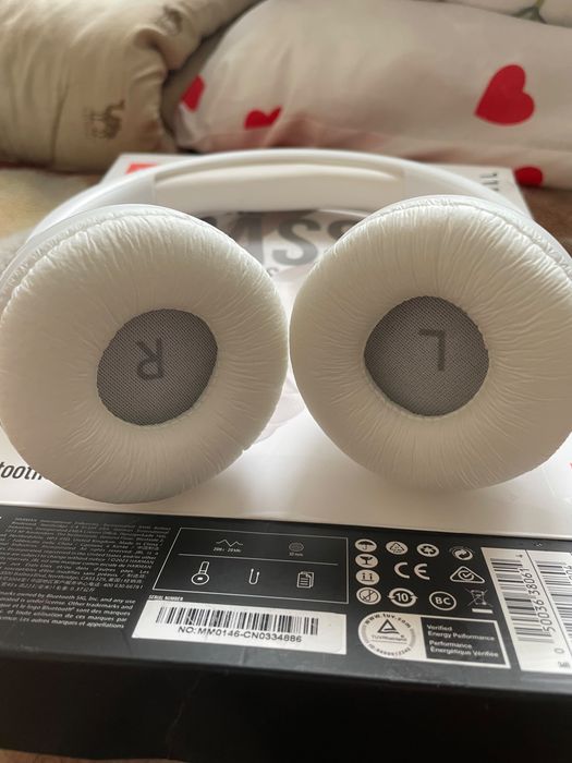 Jbl наушник pere bass