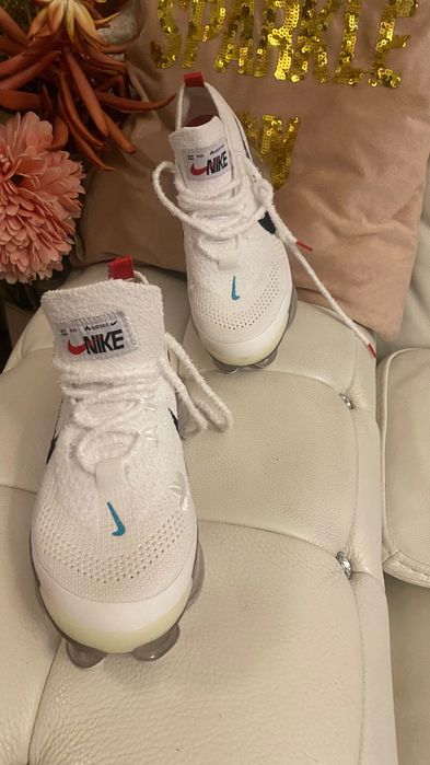 Маратонки Найк н.38 Nike AirMax Scorpion Flyknit Leap High