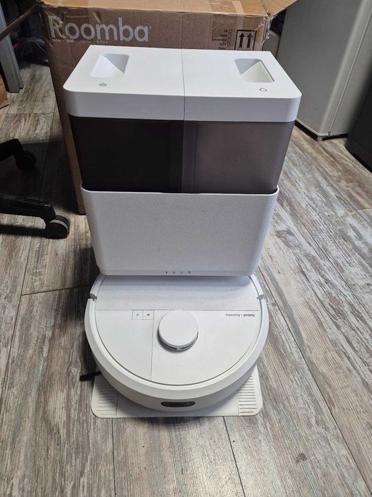 Прахосмукачка робот iRobot Roomba Plus 405 Combo