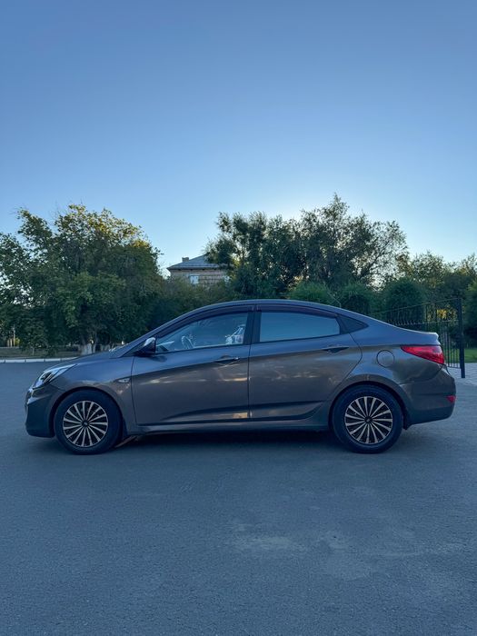 Hyundai accent 2023