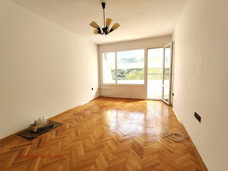 Продава се Двустаен апартамент в София, Лозенец - 71 кв.м за 4505 €/кв.м - Снимка #3