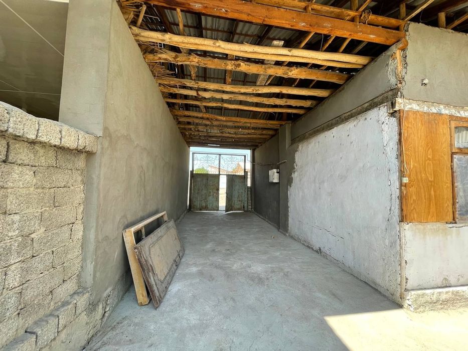 UY SOTILADI uchastka