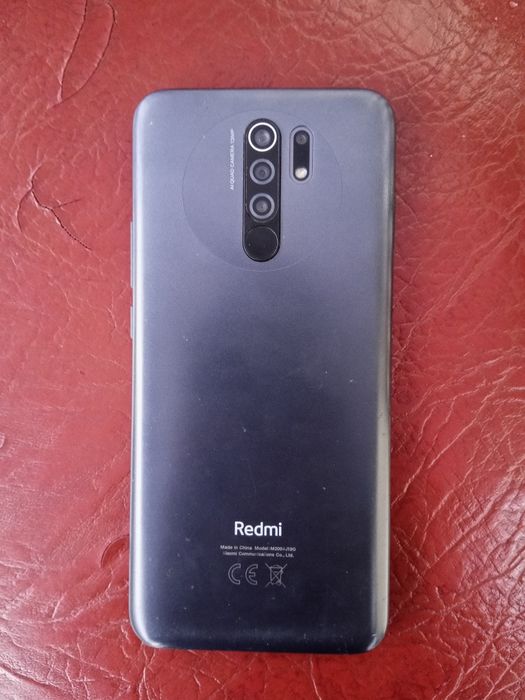 Редми 9. Память 64 гб.