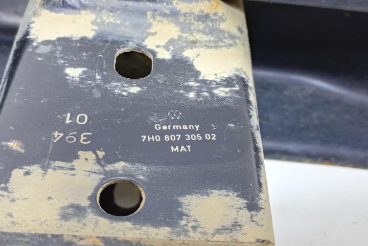 Armatura intaritura bara spate 7H080730502 Volkswagen VW Transporter