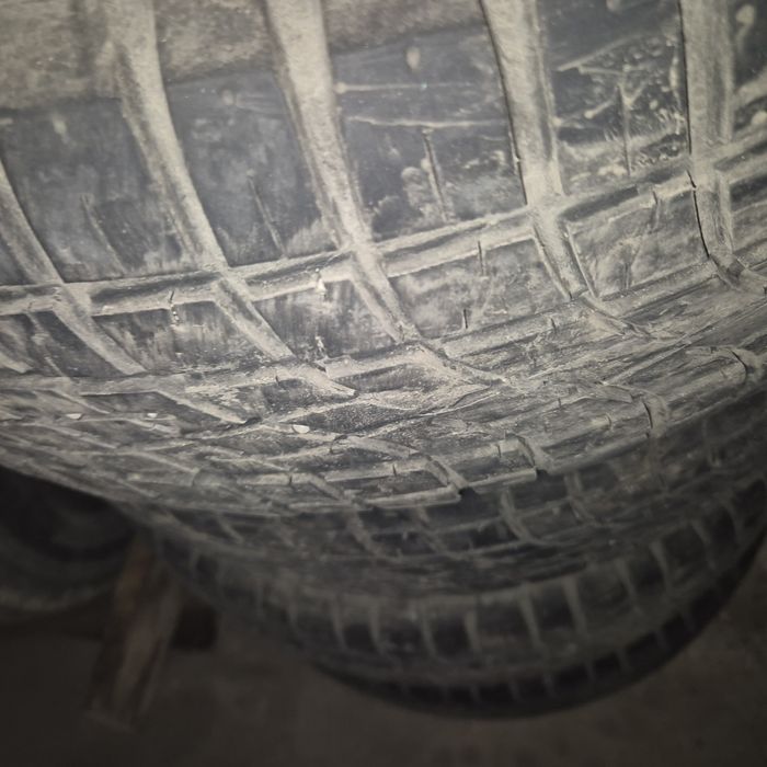 Продам резину!!!