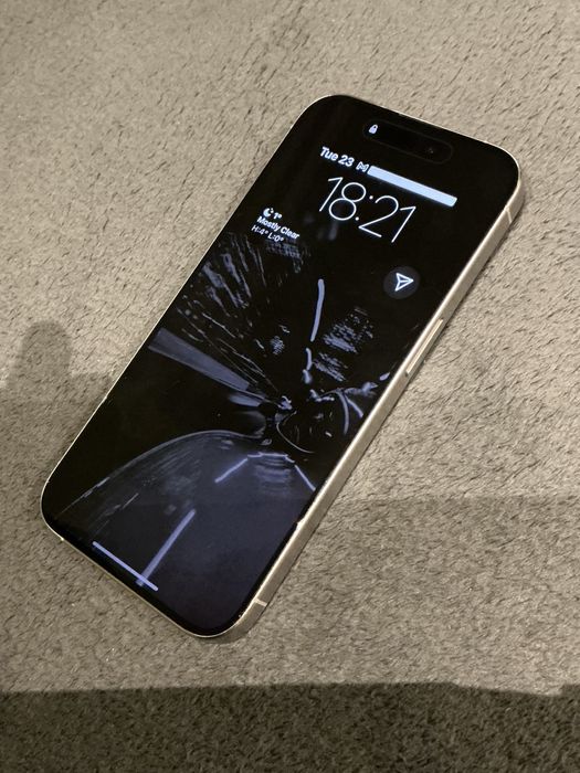 Iphone 15 Pro, in stare perfecta