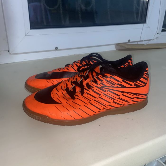 Футзалки для футбола Nike