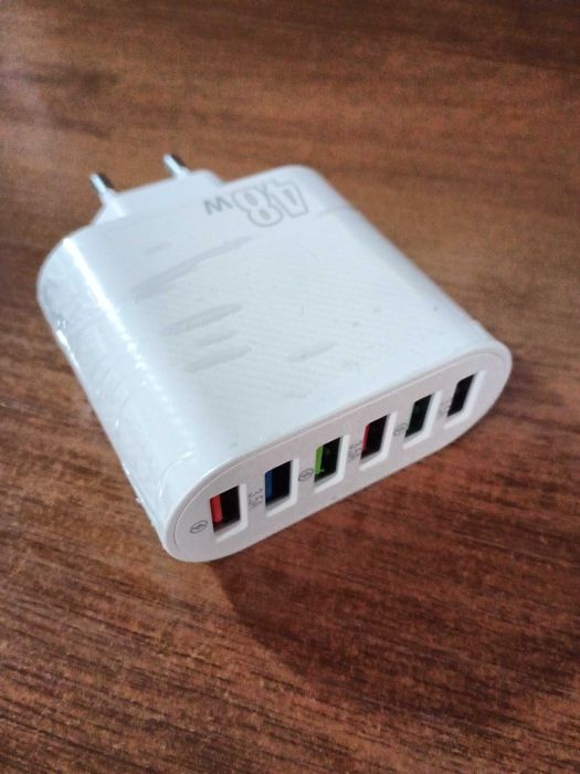 Зарядно 5V, 48W, 6 порта