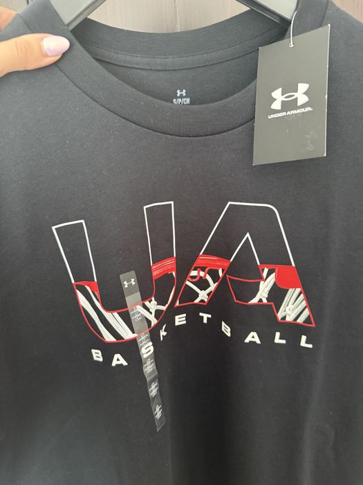 Under Armour Тениска