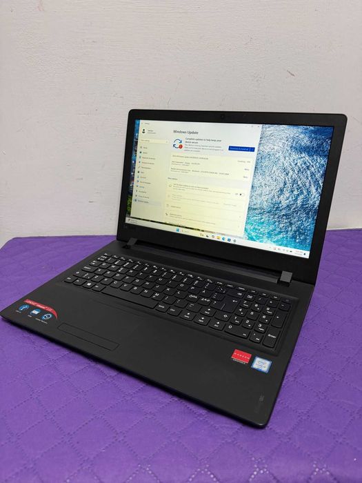 Laptop Gaming Lenovo Ideapad 110-Intel Core i5 2.7Ghz-8Gb Ram-Radeon R5 Windows  11