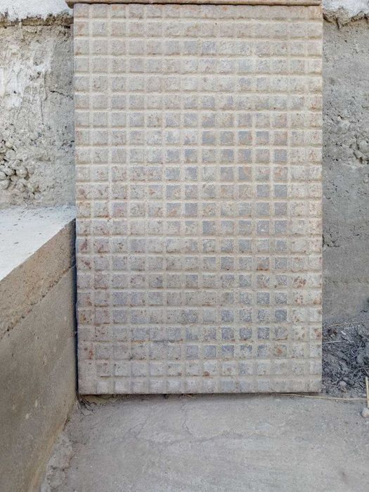 Рейки, доски, металлические трубы, водосточные трубы