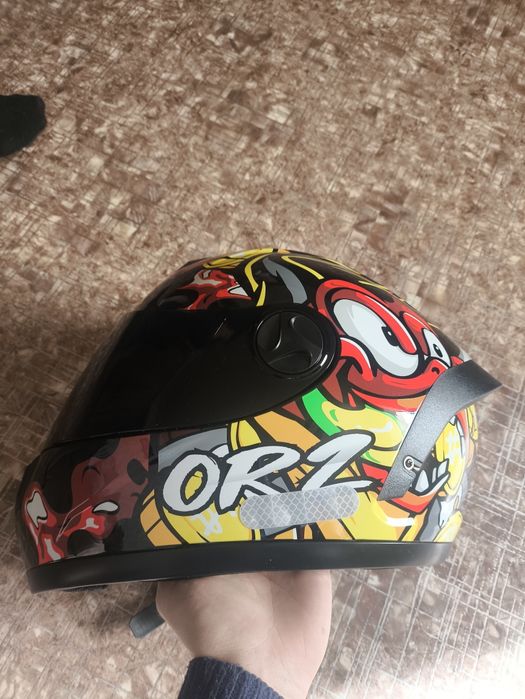 Продам шлем новый