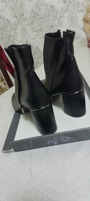 Кожаная полусапожка турецкая в отличном состоянии 40размер